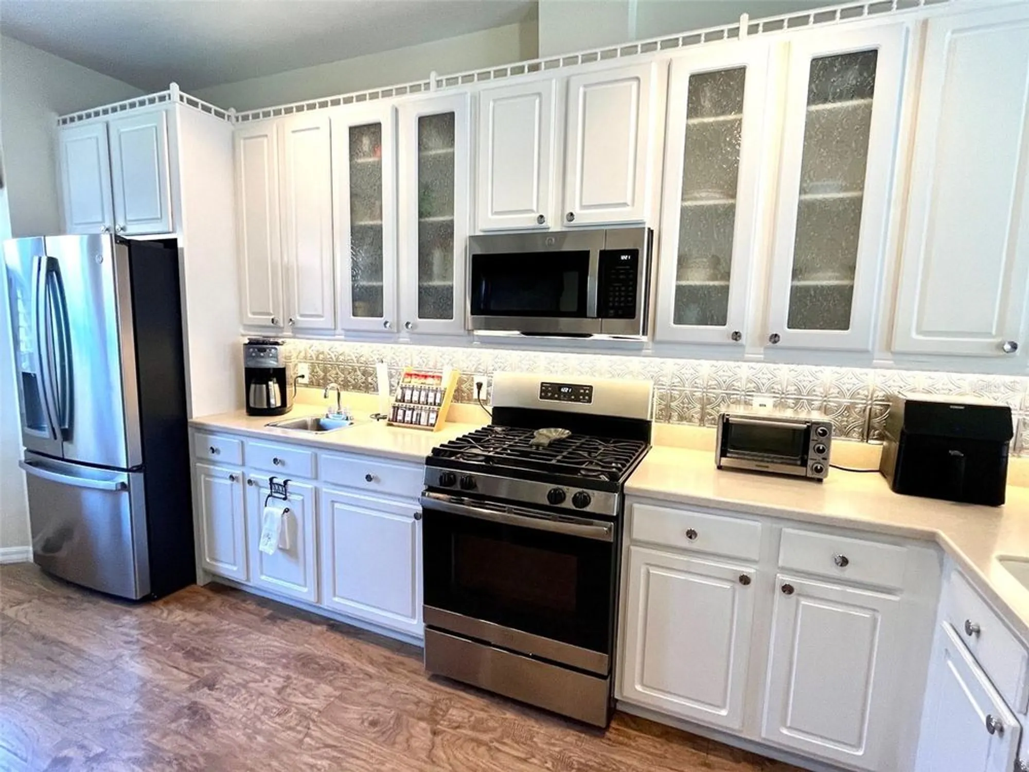 Property Slideshow image 10 of 63 | 7619 teal trce, Bradenton, FL, 34203