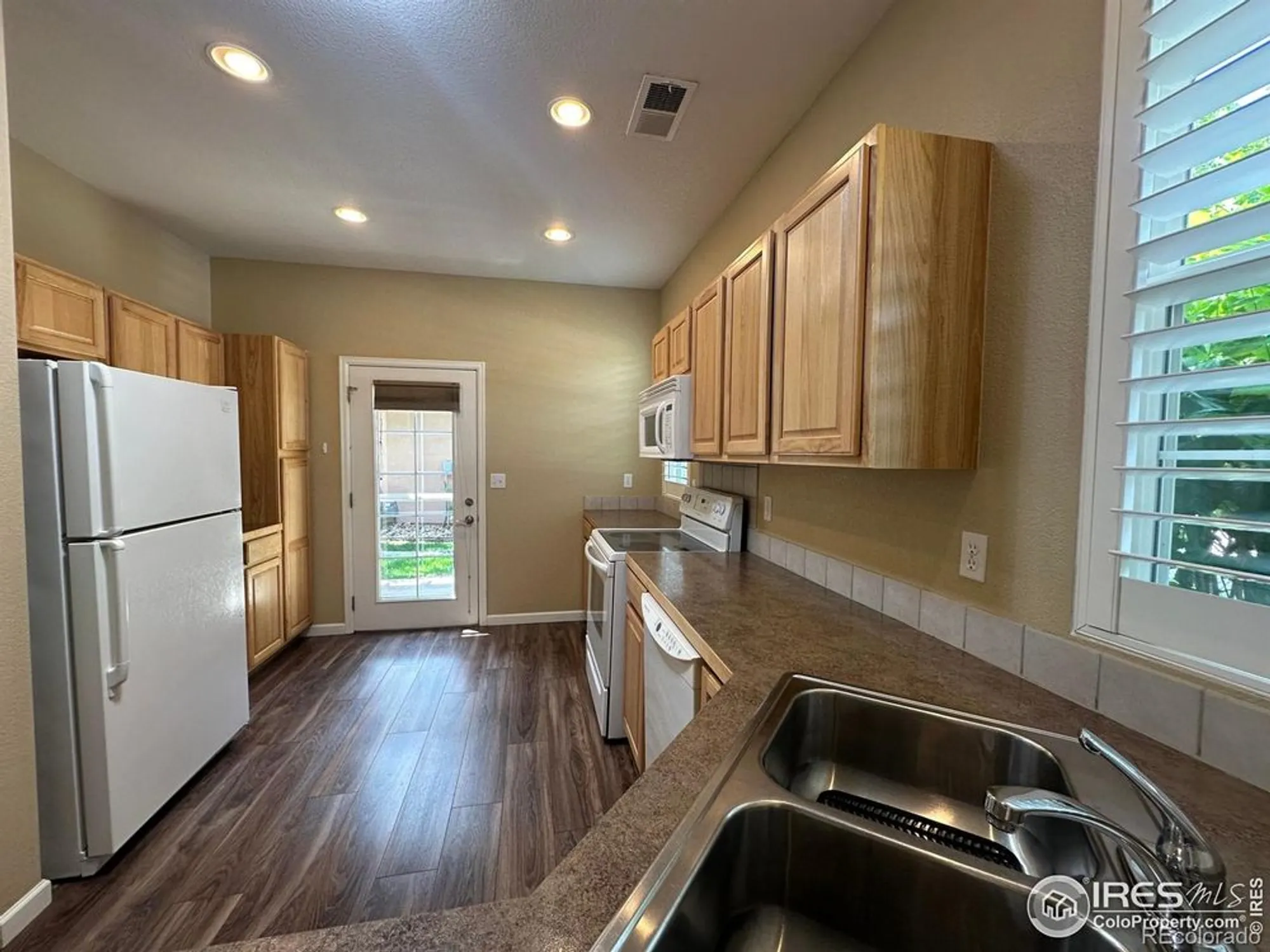 Property Slideshow image 3 of 40 | 1238 finch st, Loveland, CO, 80537