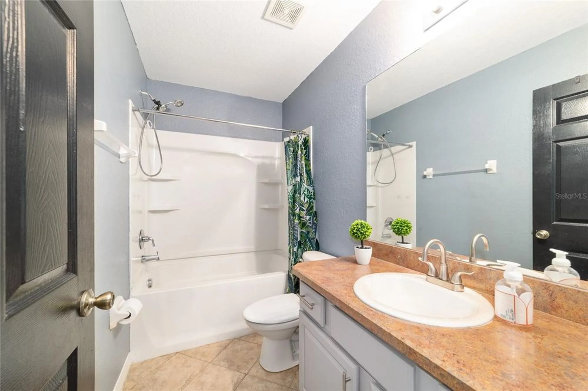 Property Slideshow image 51 of 76 | 5094 ne 122nd blvd, Oxford, FL, 34484