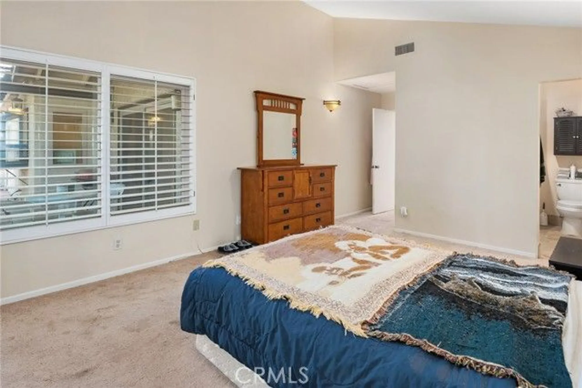 Property Slideshow image 18 of 31 | 1400 market st, Vista, CA, 92084