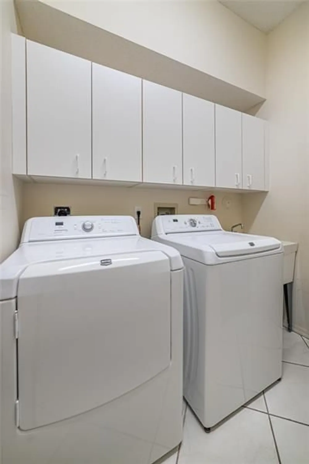 Property Slideshow image 24 of 39 | 10152 lombardy dr # 10152, Tamarac, FL, 33321