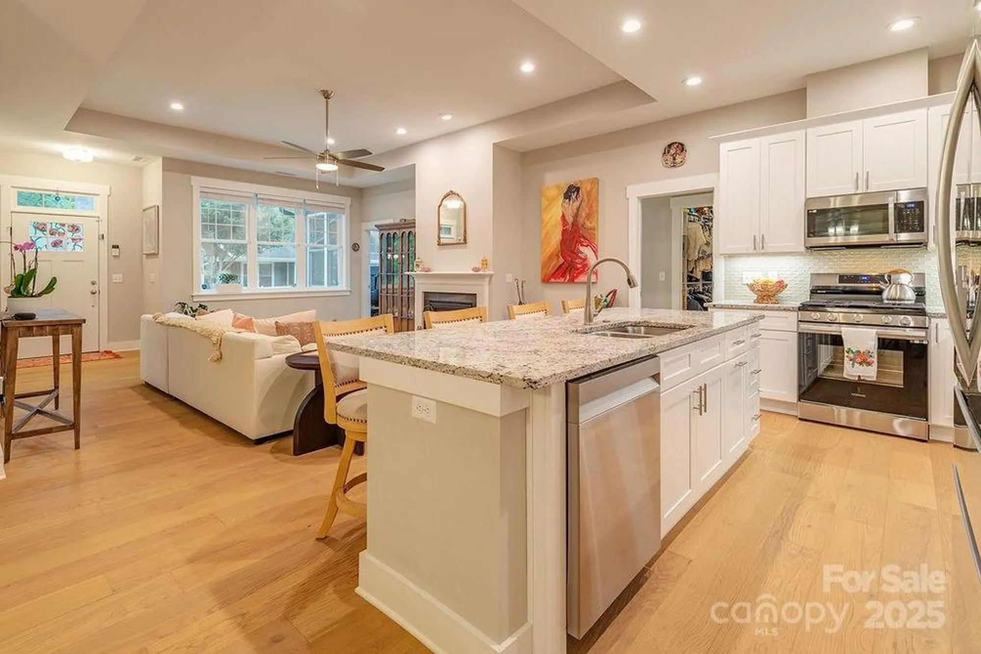 Property Slideshow image 8 of 34 | 64 creekside view dr, Asheville, NC, 28804