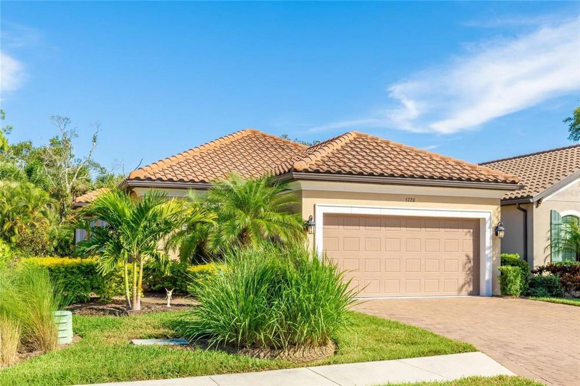 Property Slideshow image 4 of 94 | 5720 semolino st, Nokomis, FL, 34275