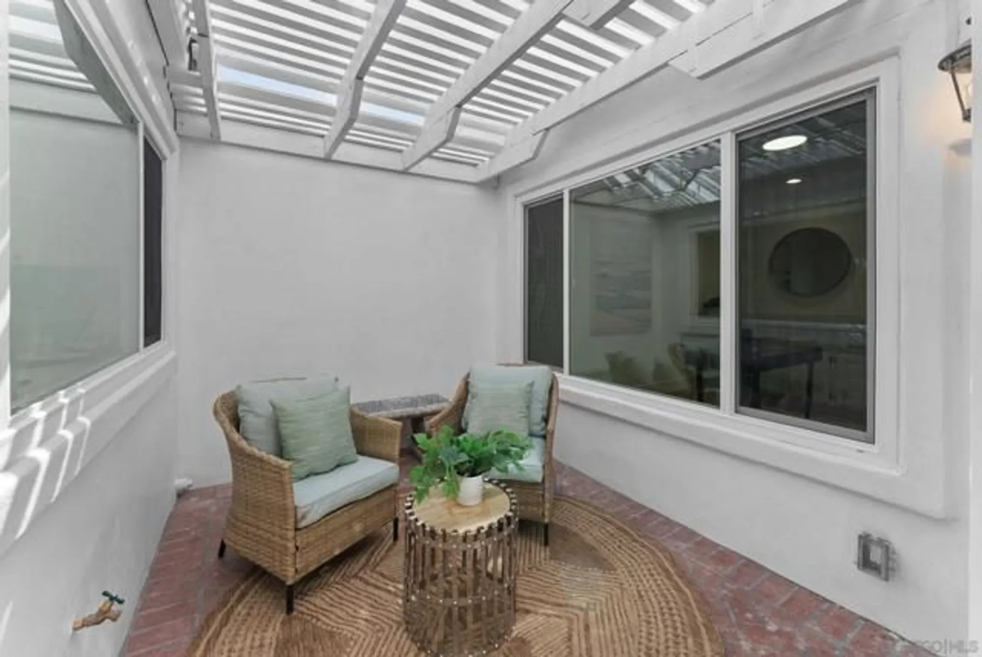 Property Slideshow image 14 of 34 | 4946 alicante way, Oceanside, CA, 92056