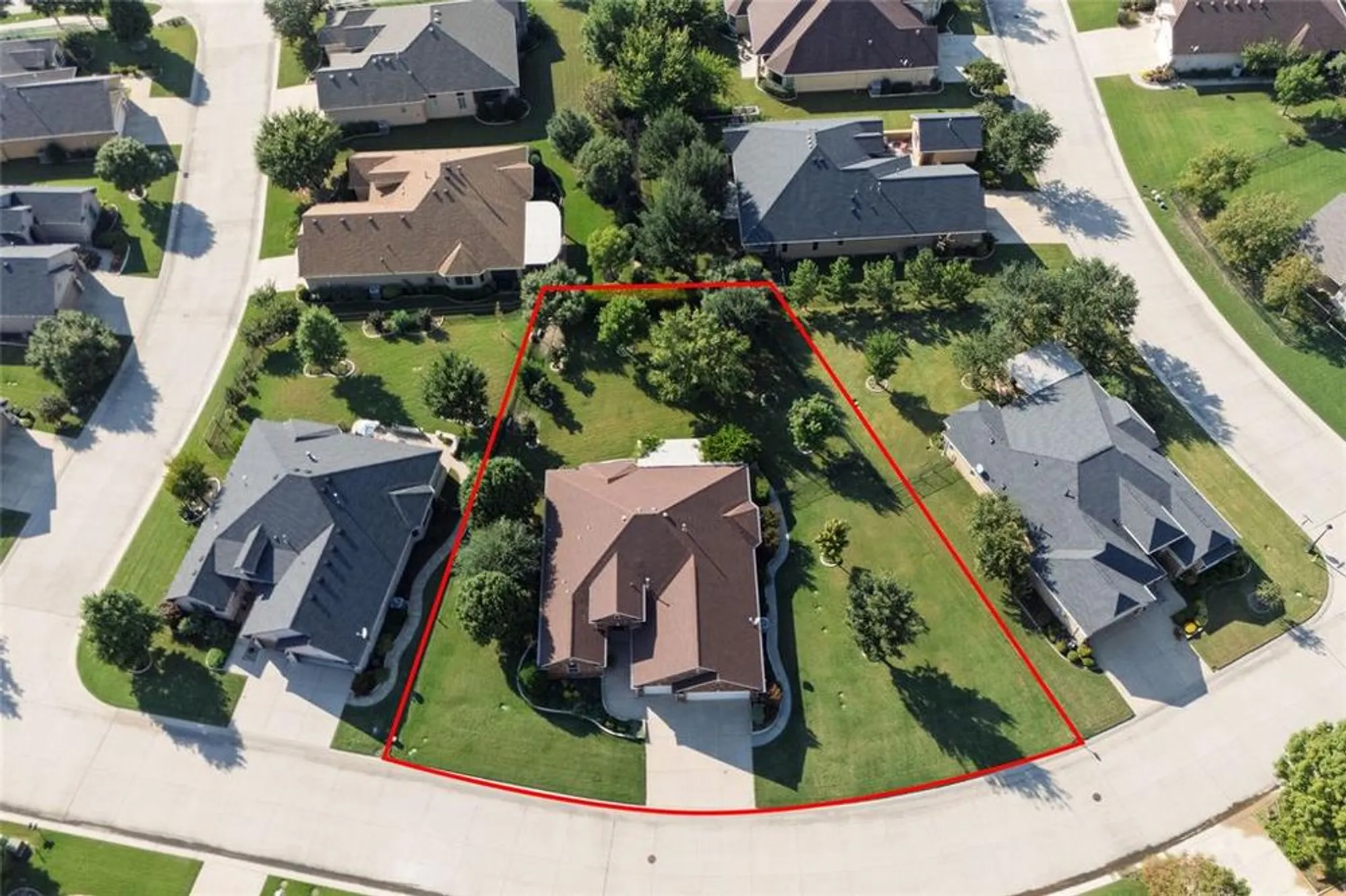 Property Slideshow image 22 of 40 | 9004 freeport dr, Denton, TX, 76207