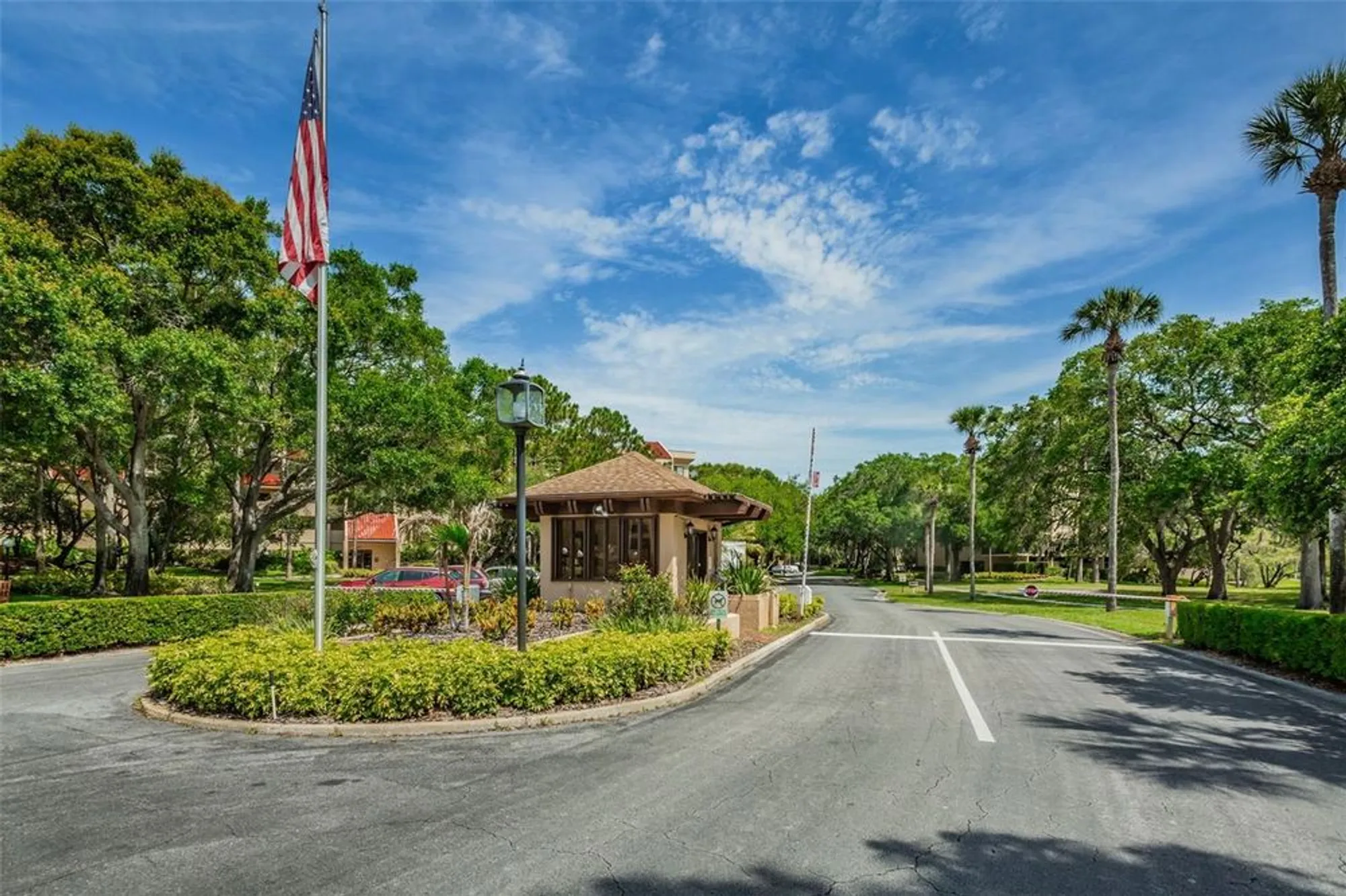 Property Slideshow image 58 of 85 | 3062 eastland blvd 105, Clearwater, FL, 33761