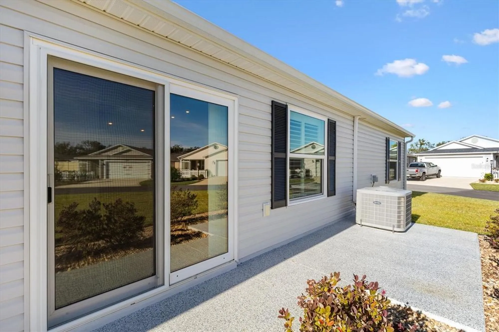 Property Slideshow image 24 of 36 | 2865 judah st, The Villages, FL, 32163