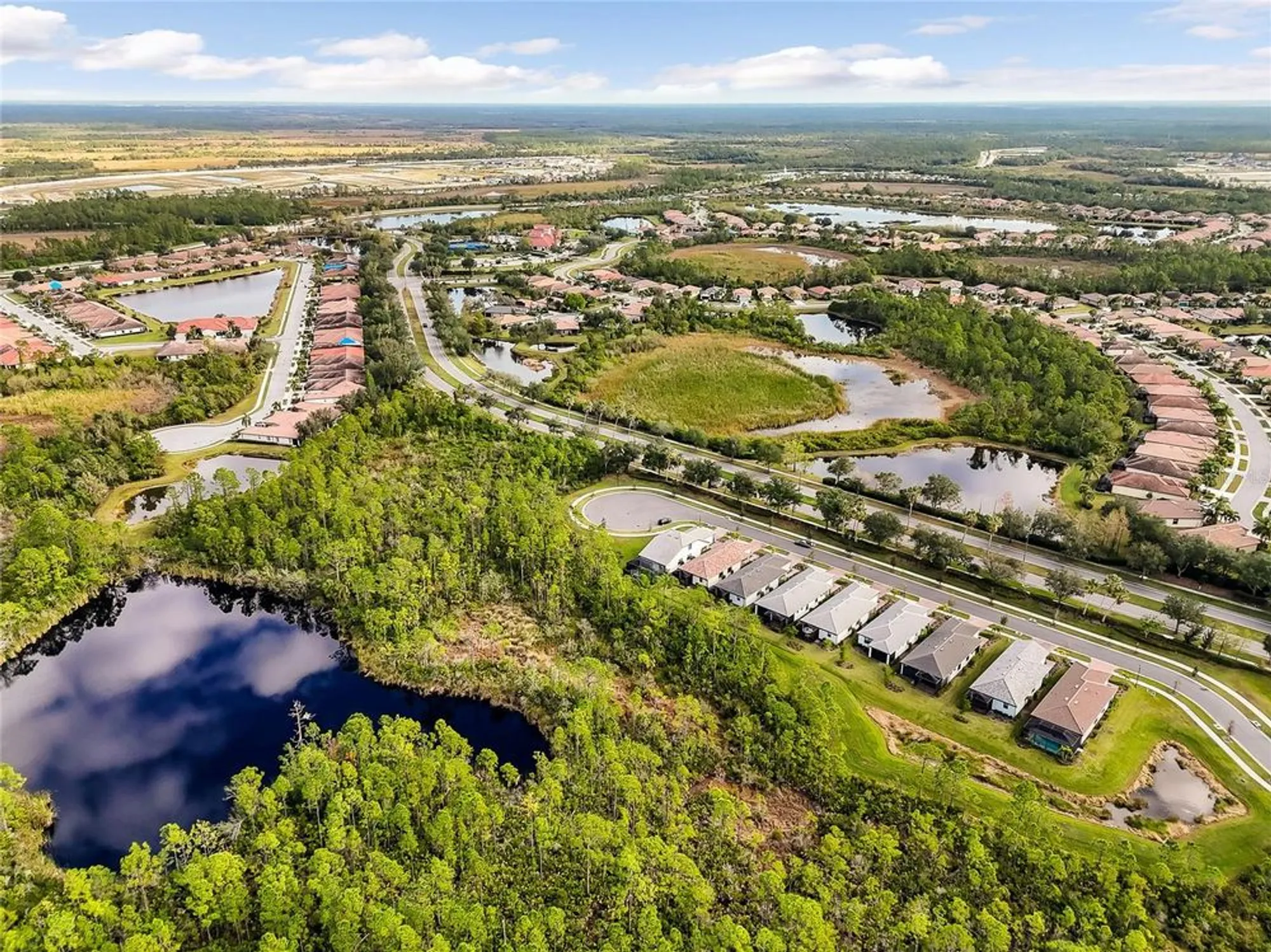 Property Slideshow image 38 of 61 | 2759 lavandula ct, North Port, FL, 34289