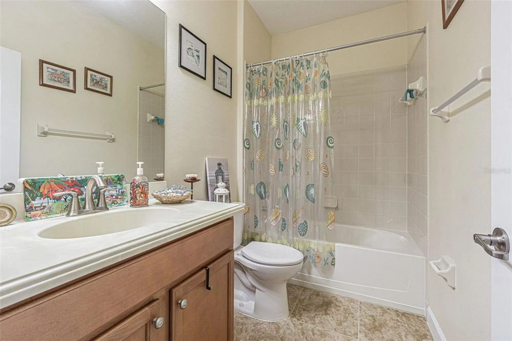 Property Slideshow image 25 of 85 | 10661 belmullet dr, San Antonio, FL, 33576