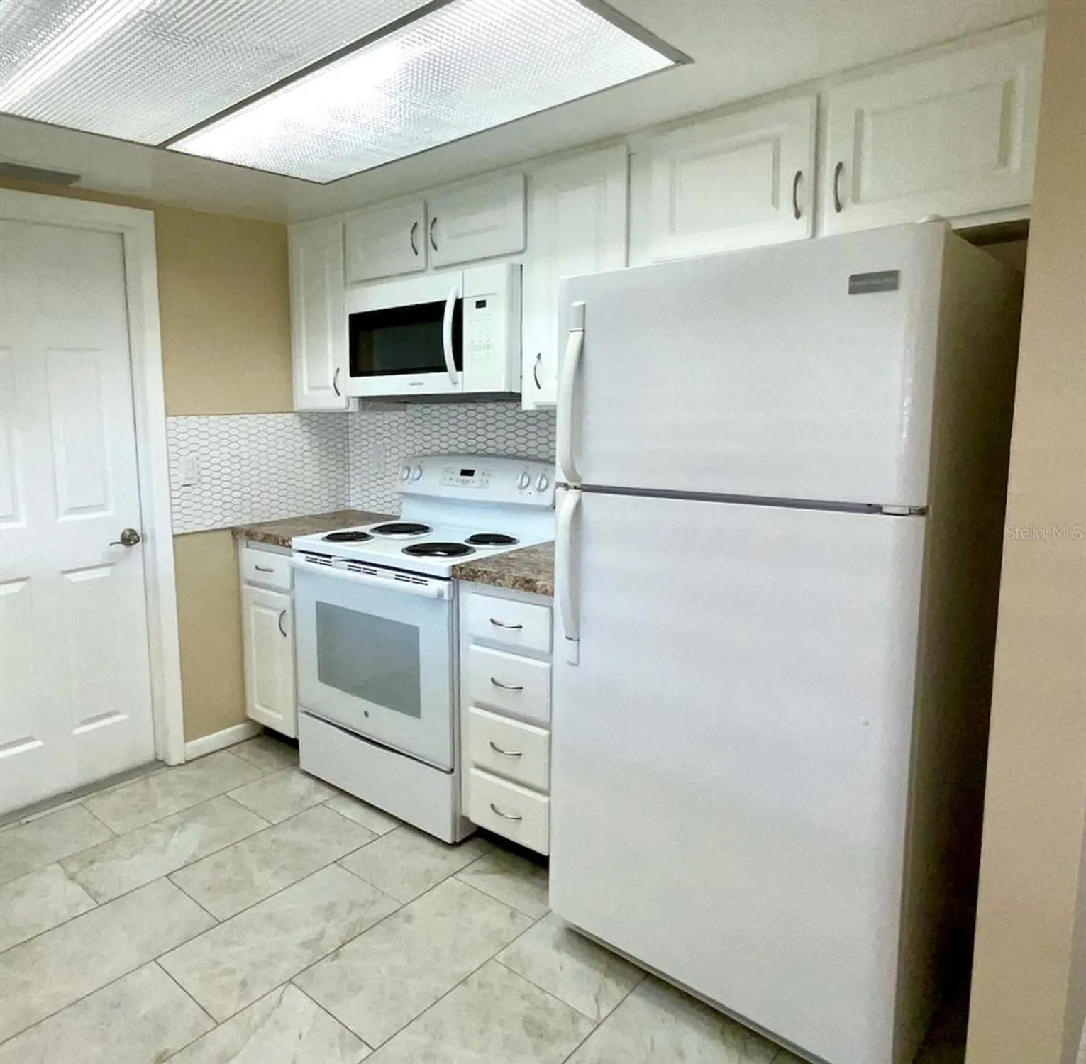 Property Slideshow image 10 of 33 | 10157 43rd way, Pinellas Park, FL, 33782