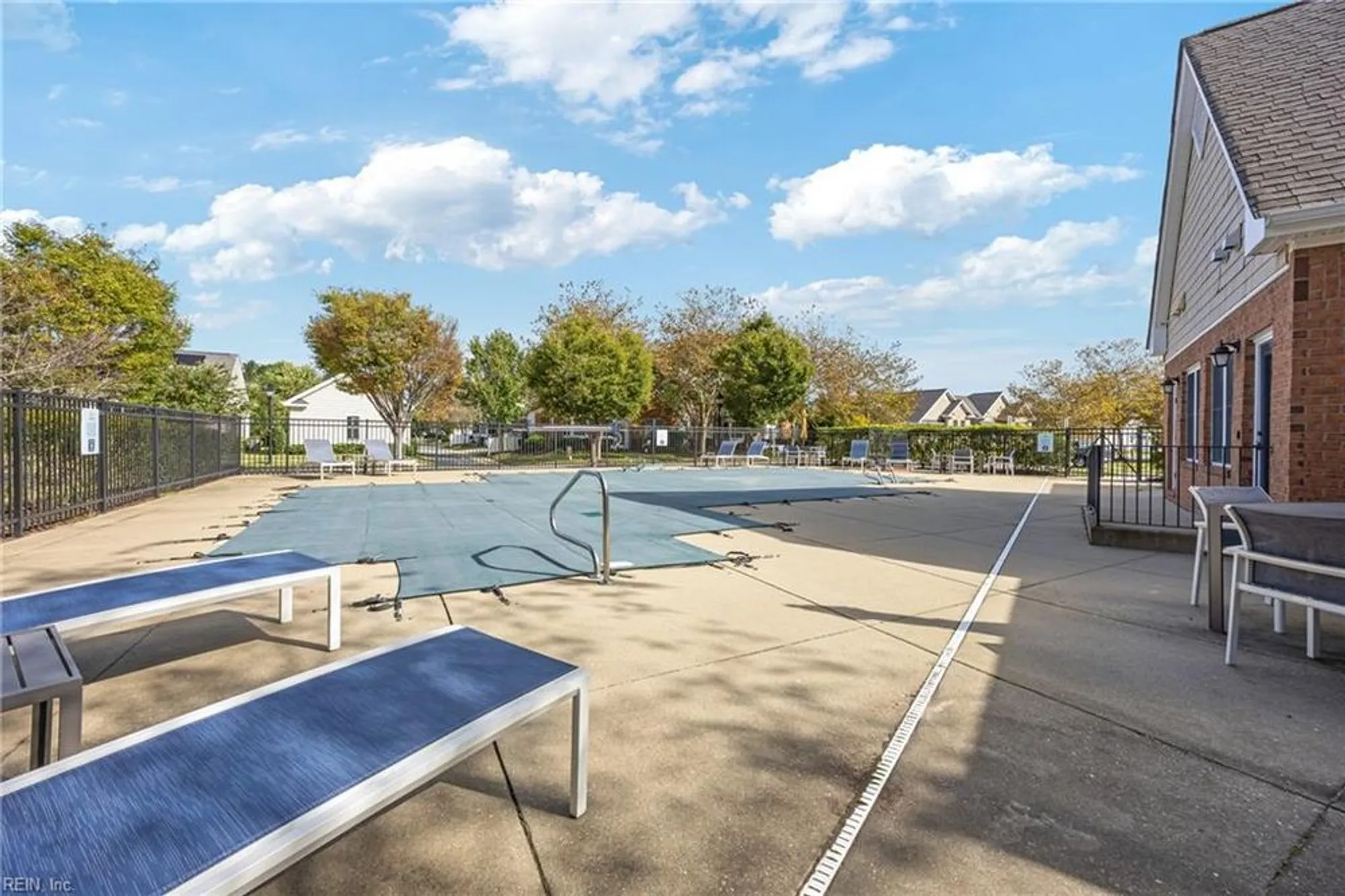 Property Slideshow image 36 of 39 | 221 richmond ave, Smithfield, VA, 23430