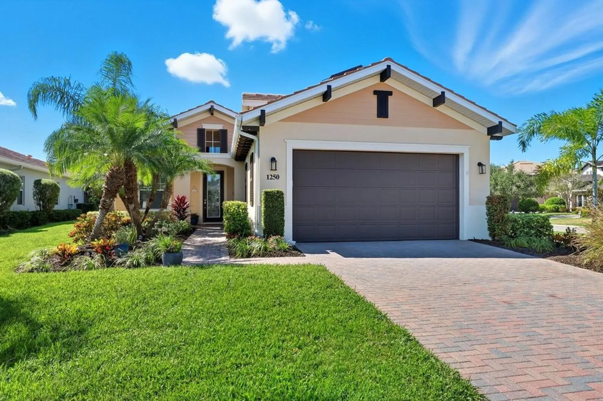 Property Slideshow image 4 of 89 | 1250 tidewater ct, Bradenton, FL, 34208