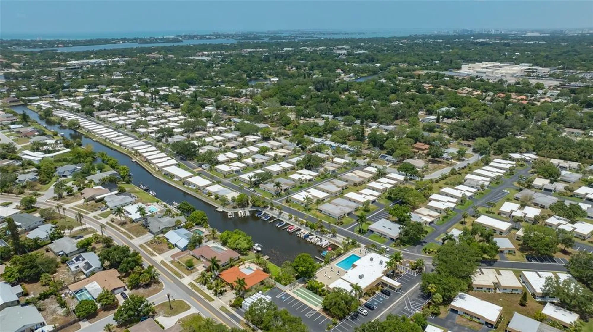 Property Slideshow image 60 of 86 | 2016 riverbluff pkwy v328, Sarasota, FL, 34231
