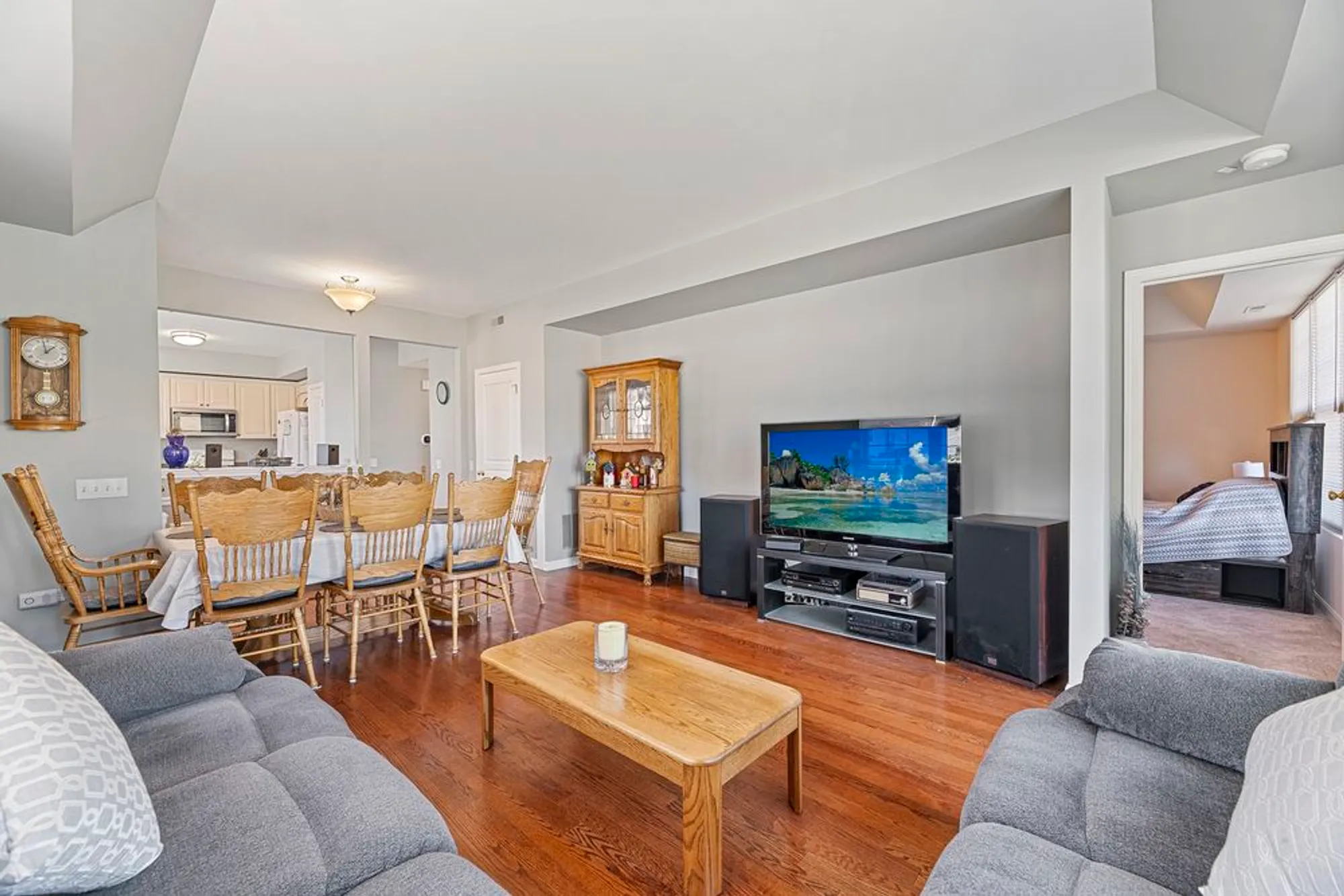 Property Slideshow image 5 of 33 | 12963 penefield ln, Huntley, IL, 60142