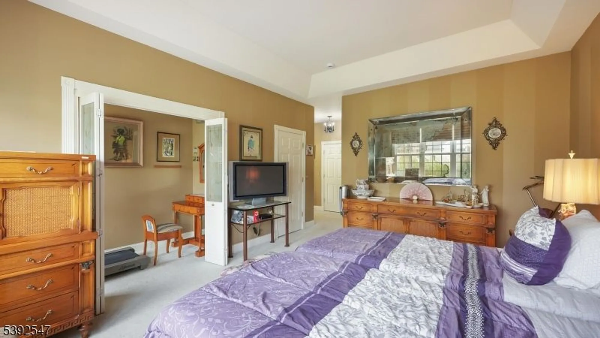 Property Slideshow image 21 of 38 | 13 bray ct, Somerset, NJ, 08873