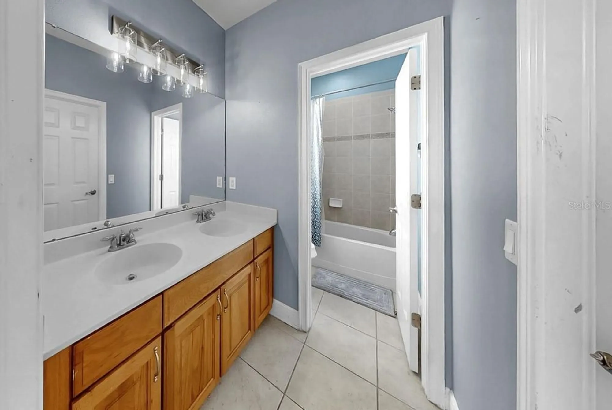 Property Slideshow image 45 of 60 | 5711 tortoise pl, Apollo Beach, FL, 33572