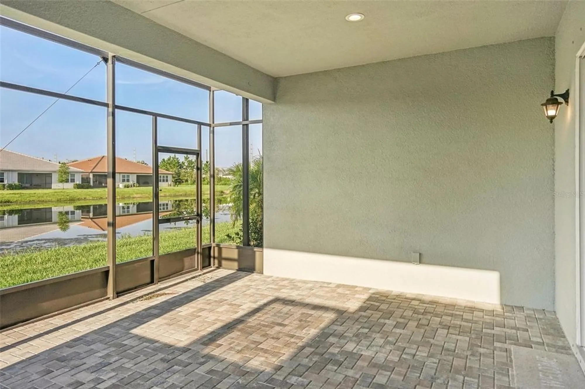 Property Slideshow image 35 of 50 | 4838 sevilla shores dr, Wimauma, FL, 33598