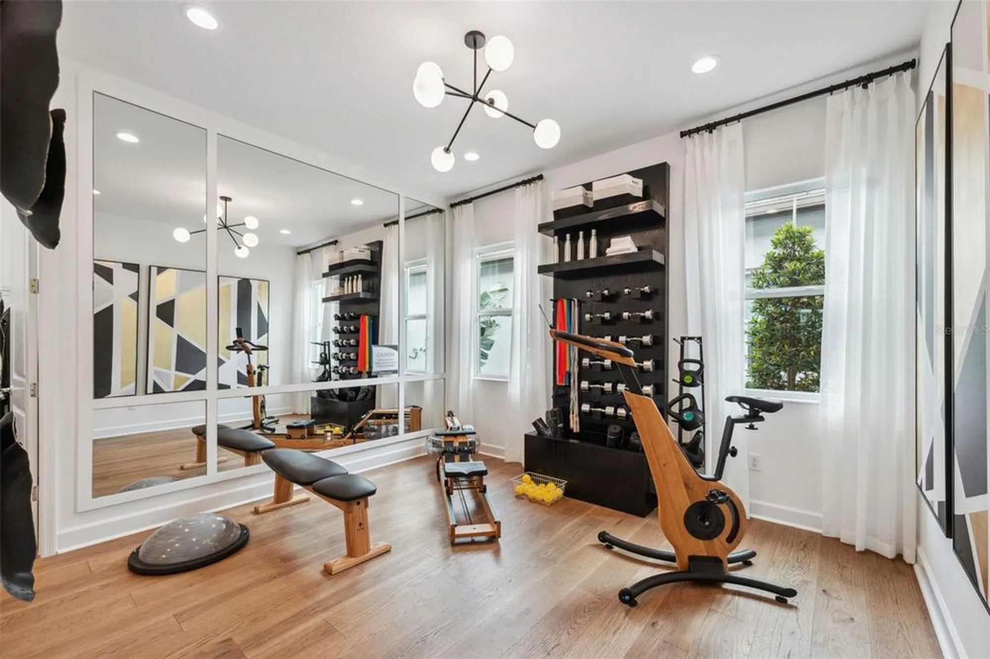 Property Slideshow image 33 of 41 | 3915 corsica pl, Wesley Chapel, FL, 33543