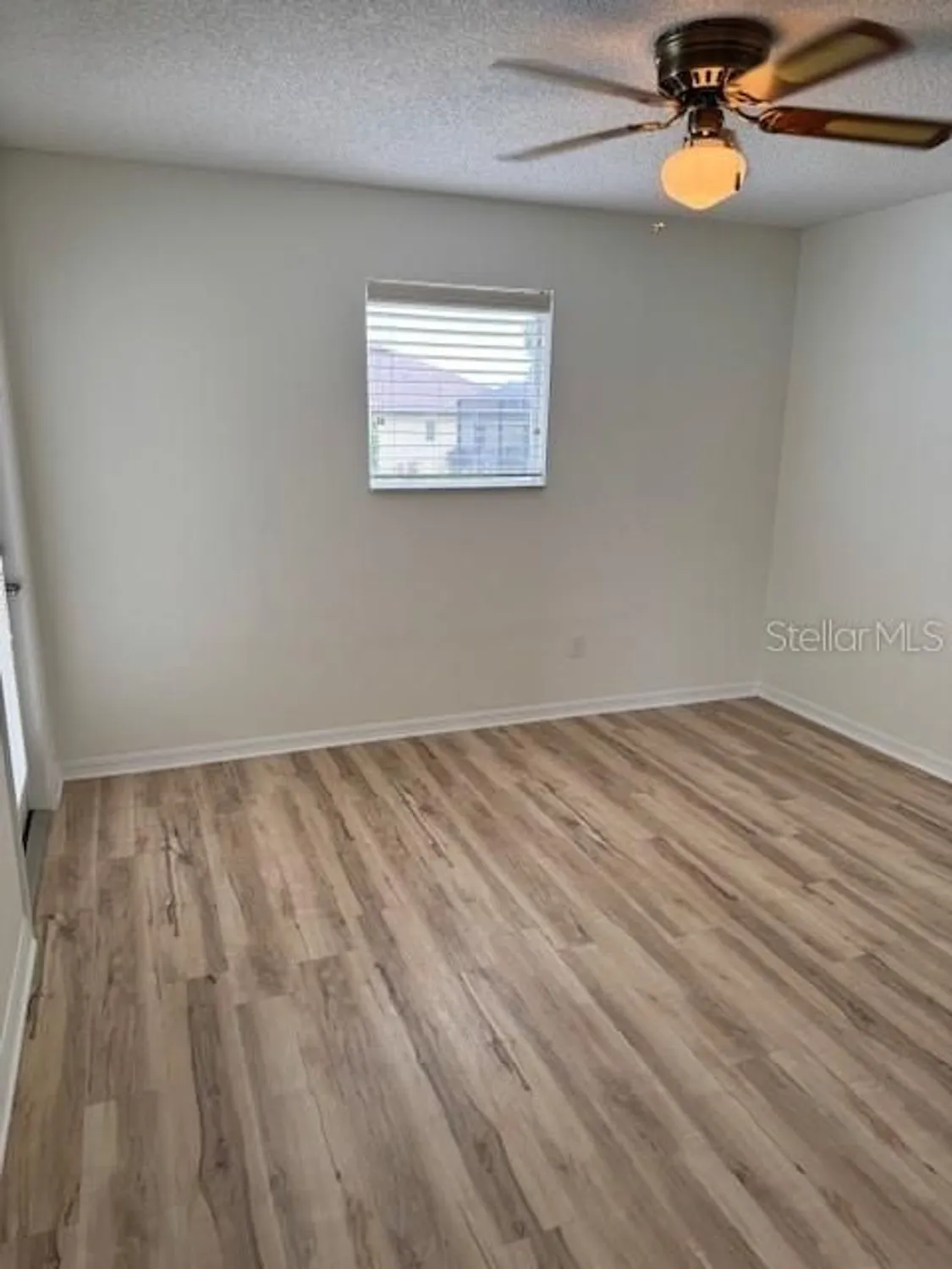 Property Slideshow image 24 of 26 | 903 ramos dr, The Villages, FL, 32159