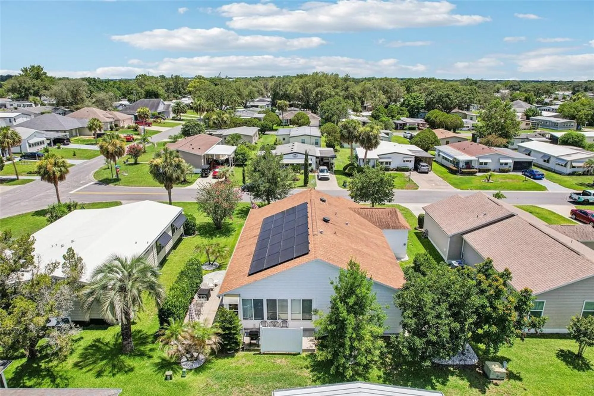 Property Slideshow image 45 of 57 | 703 royal palm ave, Lady Lake, FL, 32159