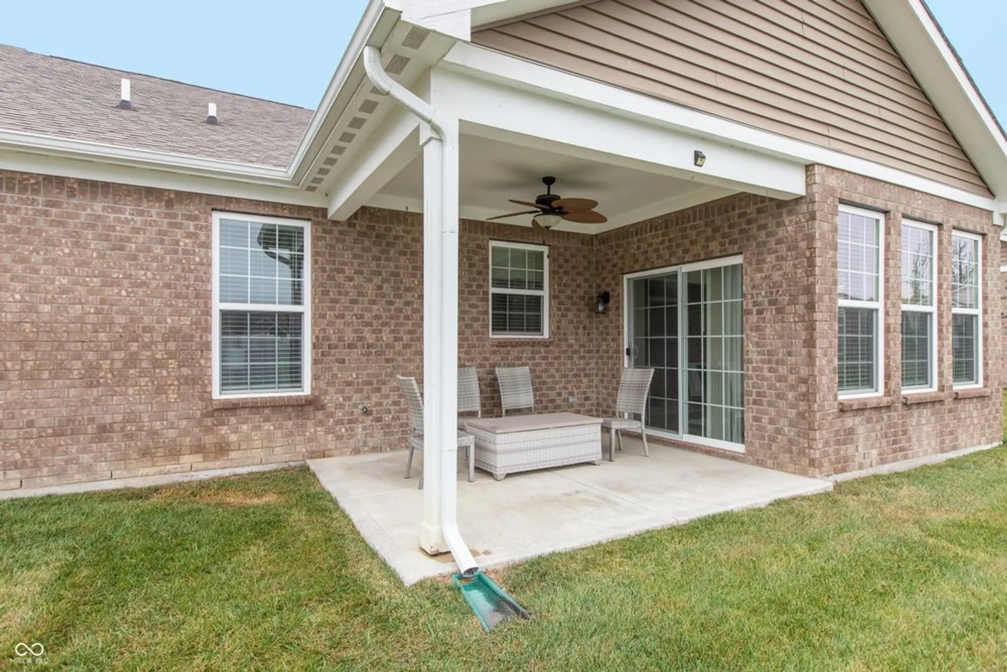 Property Slideshow image 23 of 23 | 253 darrough dr, Greenwood, IN, 46143