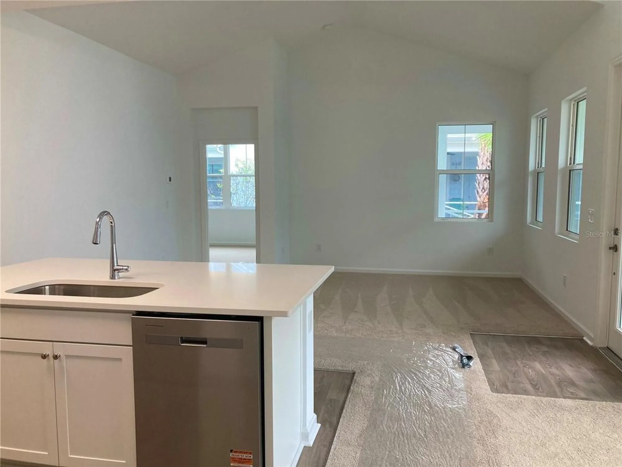 Property Slideshow image 32 of 83 | 280 last mango dr, Daytona Beach, FL, 32124