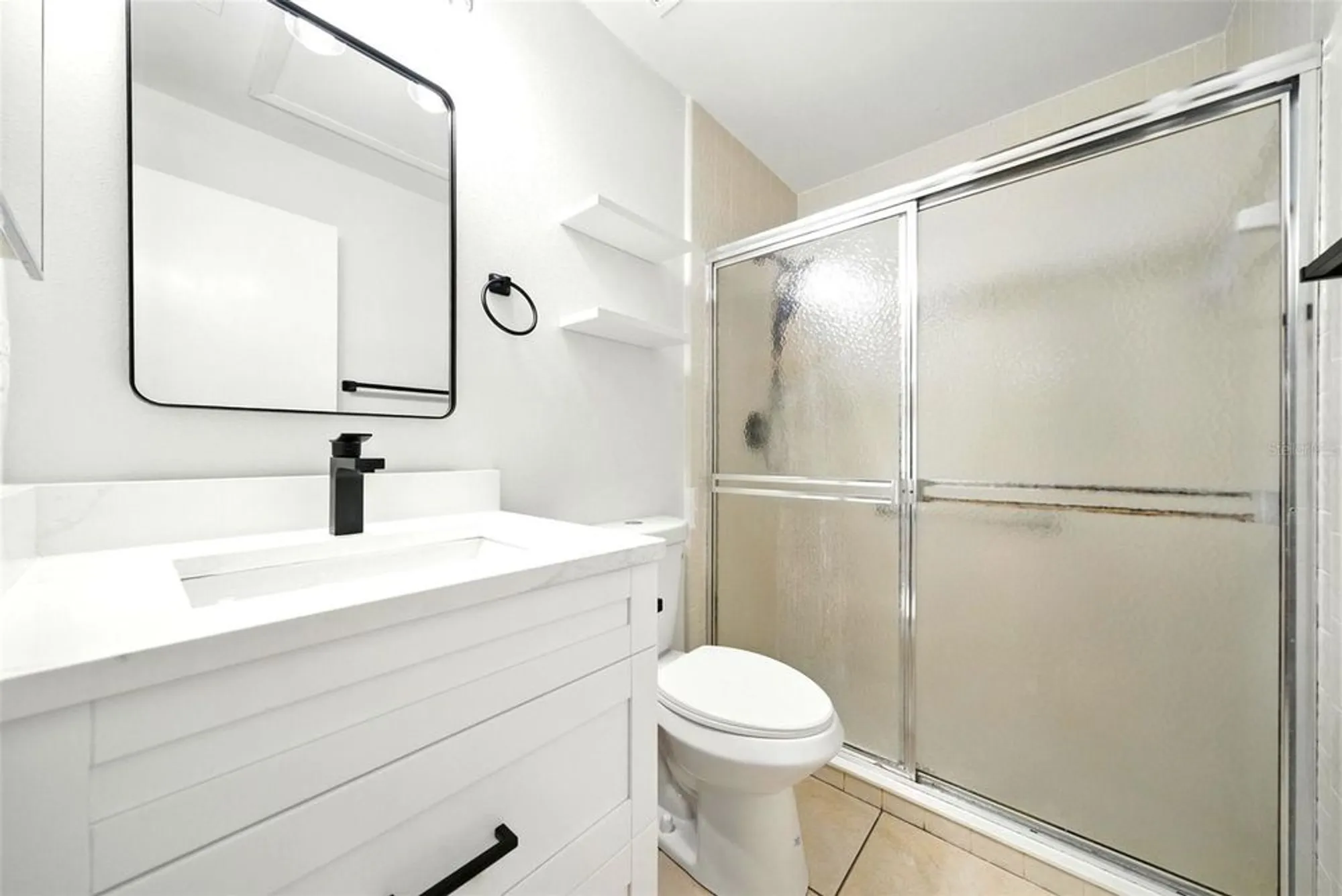 Property Slideshow image 26 of 44 | 1725 pine ridge way e, Palm Harbor, FL, 34684