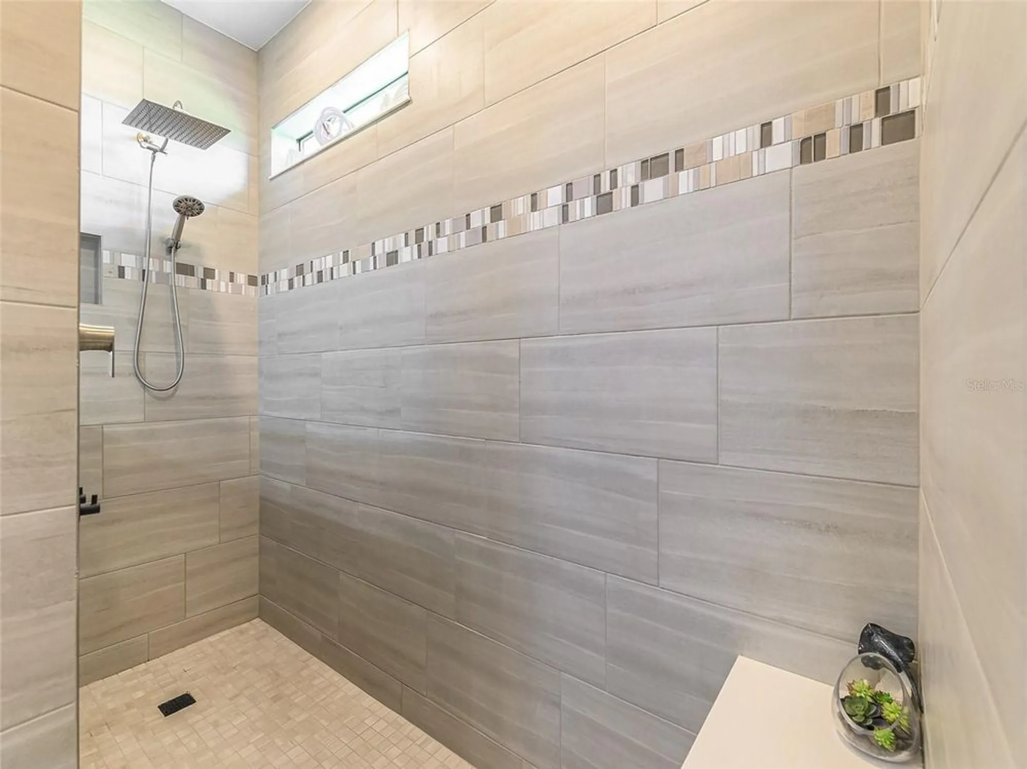 Property Slideshow image 37 of 84 | 7683 summerland cv, Lakewood Ranch, FL, 34202