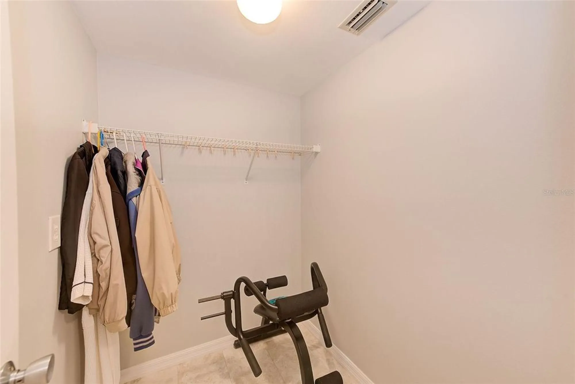 Property Slideshow image 25 of 43 | 2229 americus blvd 25, Clearwater, FL, 33763