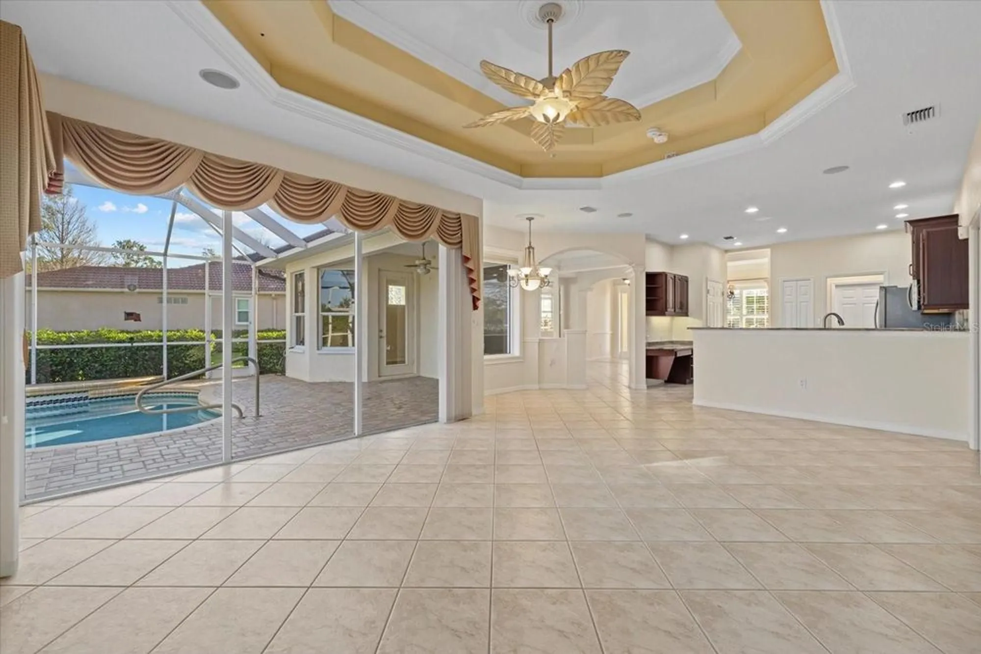 Property Slideshow image 6 of 35 | 6210 cormorant ct, Bradenton, FL, 34203