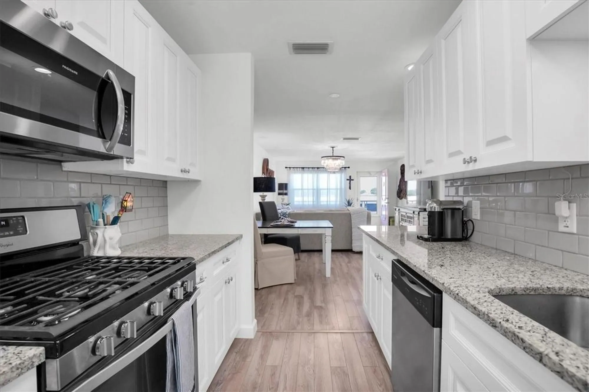 Property Slideshow image 14 of 37 | 5623 80th st n unit 505, Saint Petersburg, FL, 33709
