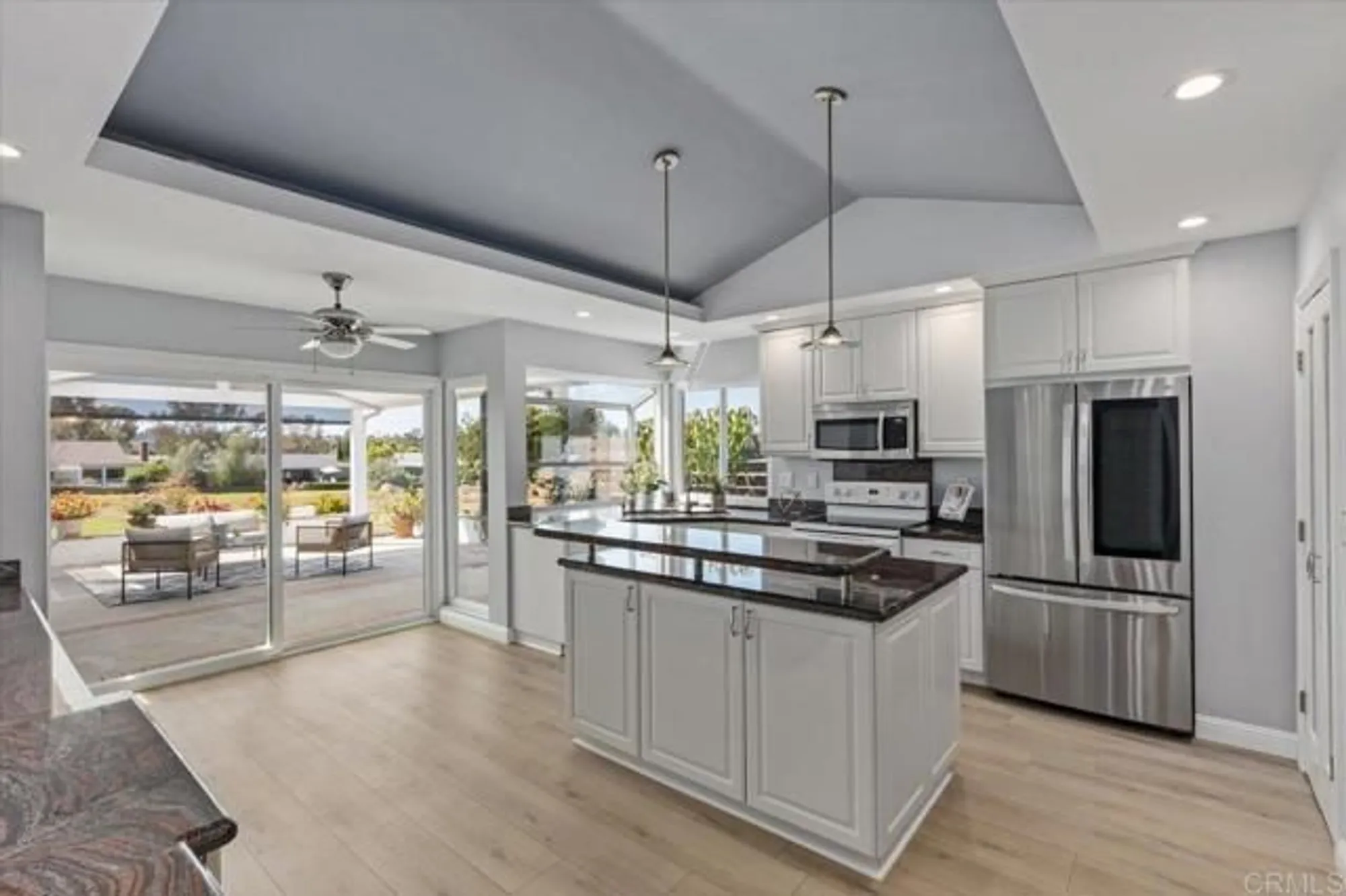 Property Slideshow image 12 of 59 | 1054 la sombra dr, San Marcos, CA, 92078