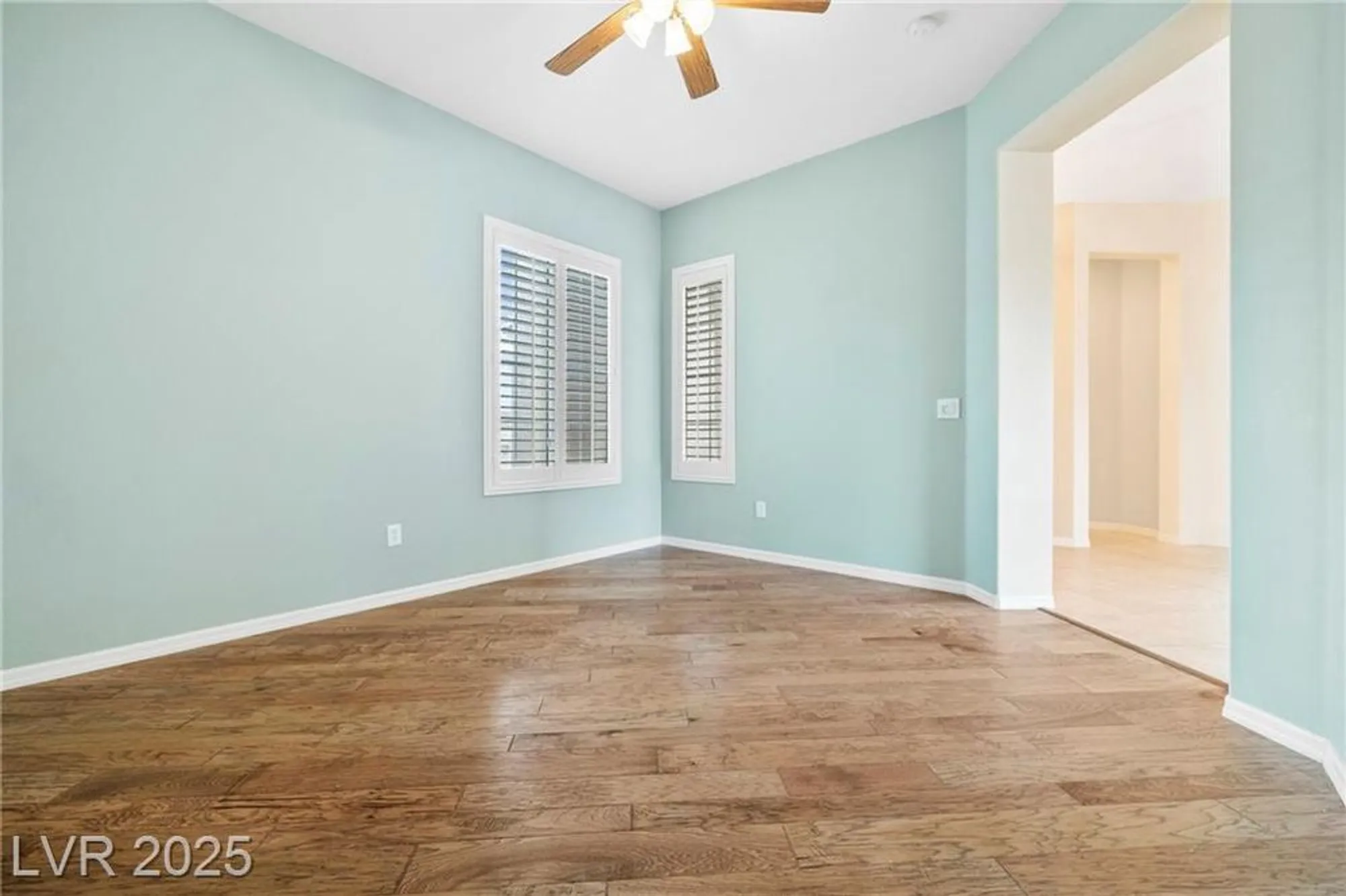 Property Slideshow image 20 of 37 | 2868 foxtail creek ave, Henderson, NV, 89052