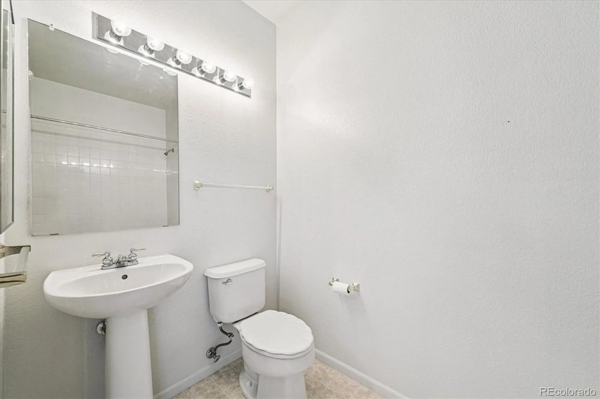 Property Slideshow image 21 of 39 | 2896 w riverwalk cir a304, Littleton, CO, 80123