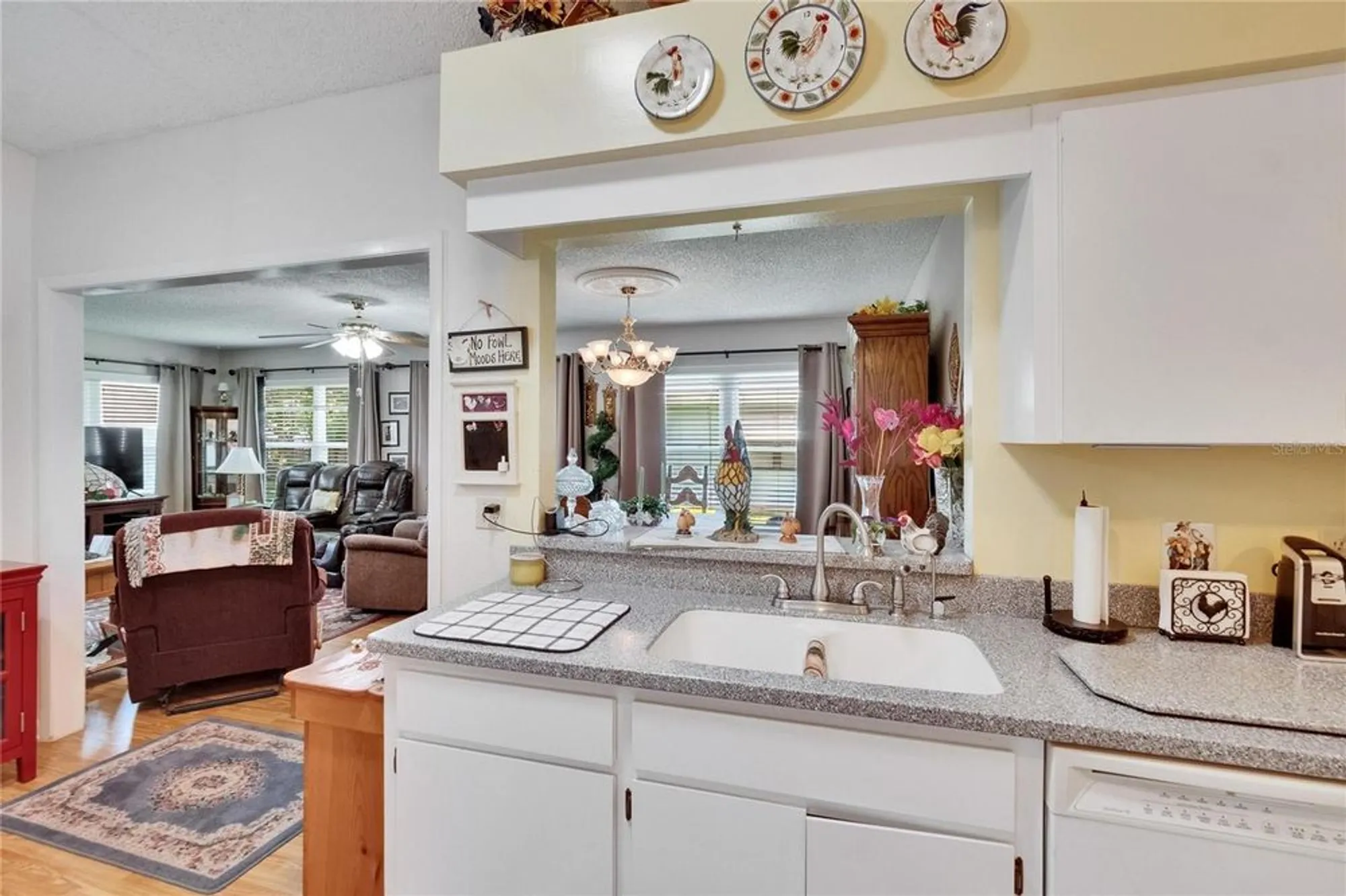 Property Slideshow image 17 of 94 | 3154 prairie dunes cir, Lakeland, FL, 33810
