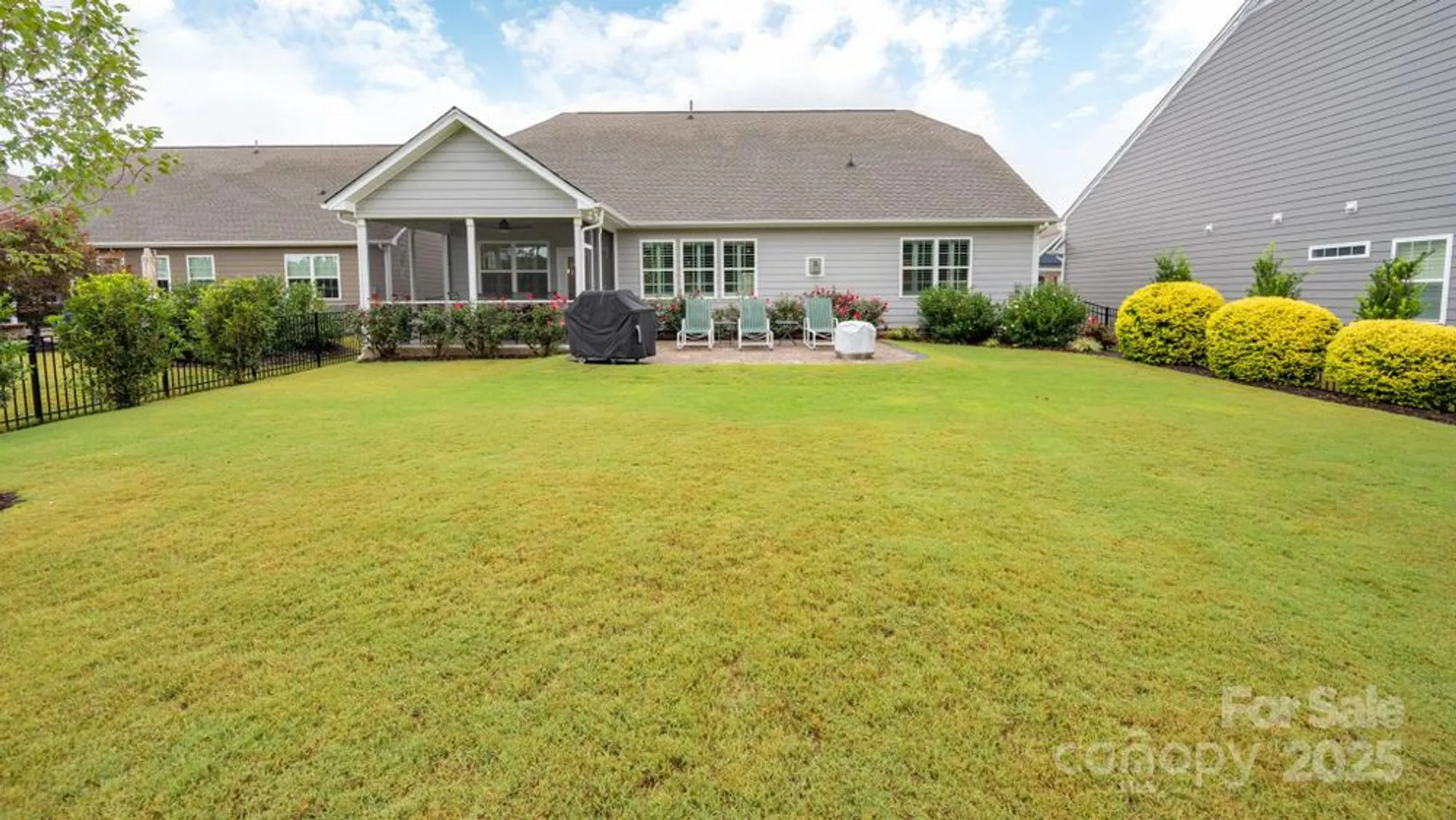 Property Slideshow image 5 of 48 | 5000 chegall crossing way, Mount Holly, NC, 28120