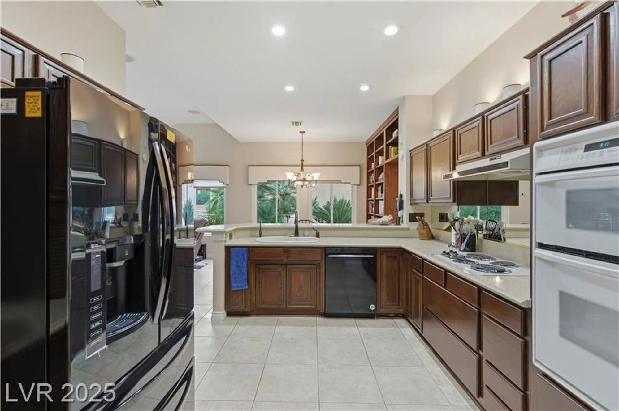 Property Slideshow image 24 of 60 | 8909 meadowood dr, Las Vegas, NV, 89134