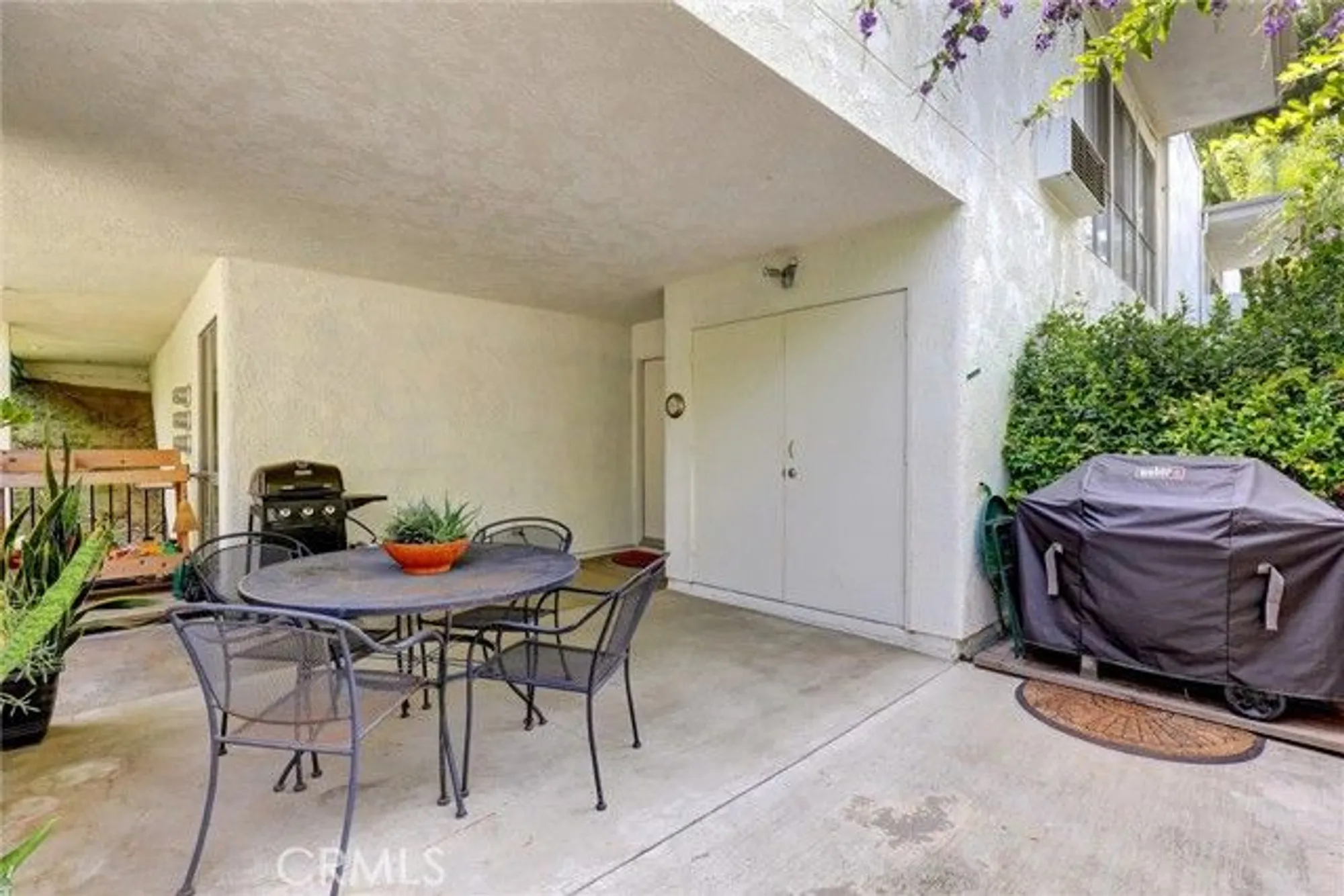 Property Slideshow image 20 of 30 | 2276 via d, Laguna Woods, CA, 92637