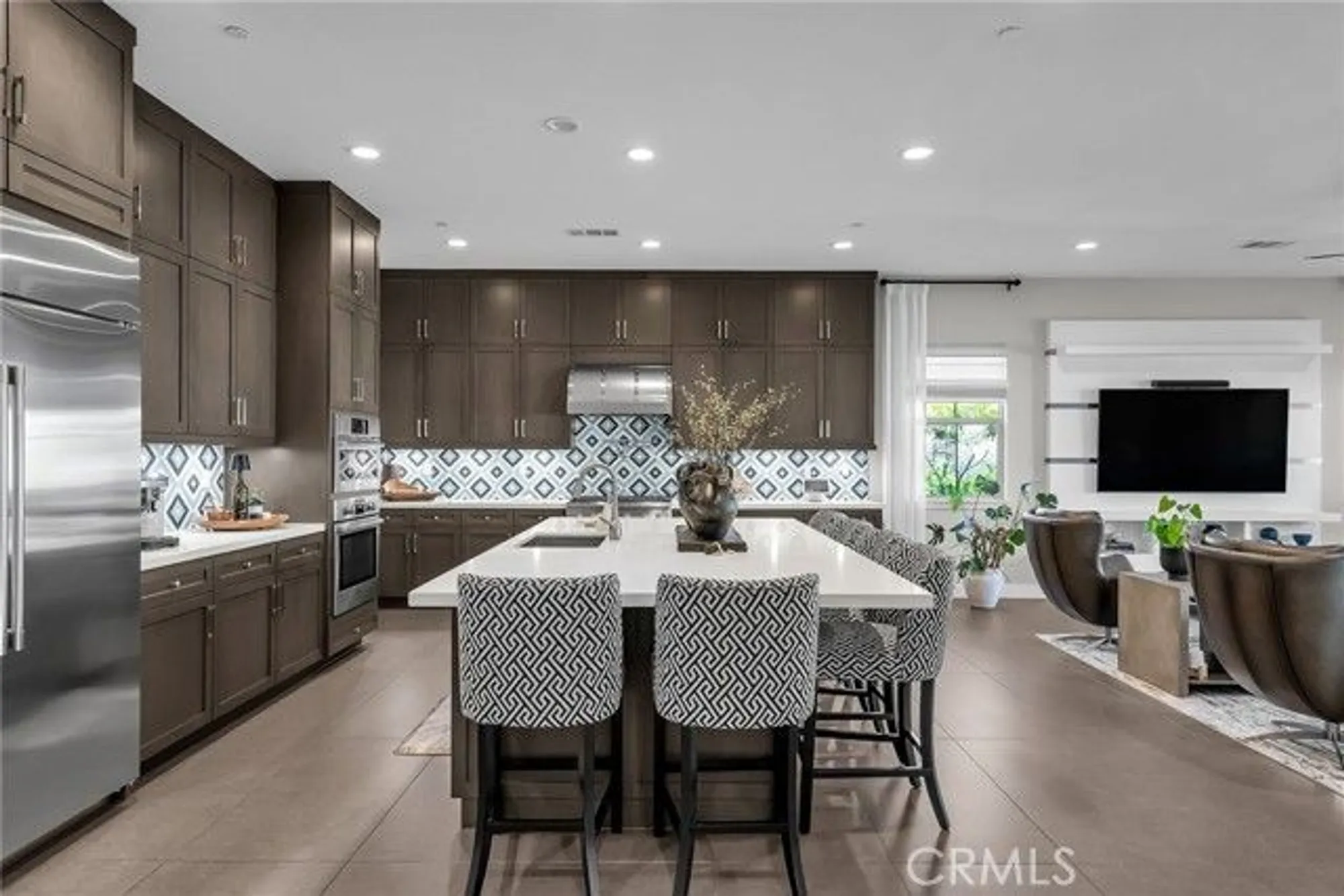 Property Slideshow image 6 of 44 | 11686 oakton way, Corona, CA, 92883