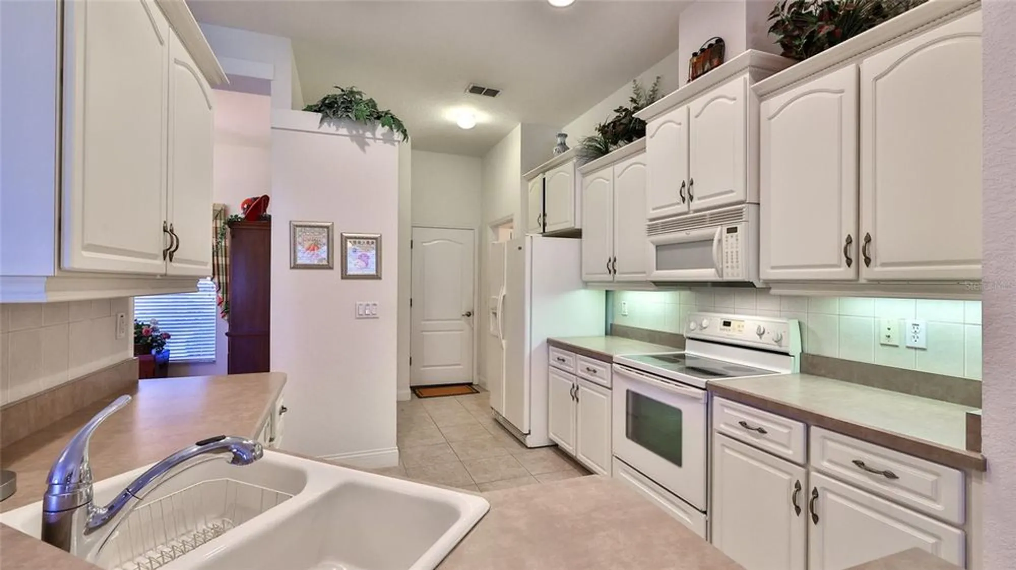 Property Slideshow image 15 of 51 | 552 caro ct, New Smyrna Beach, FL, 32168