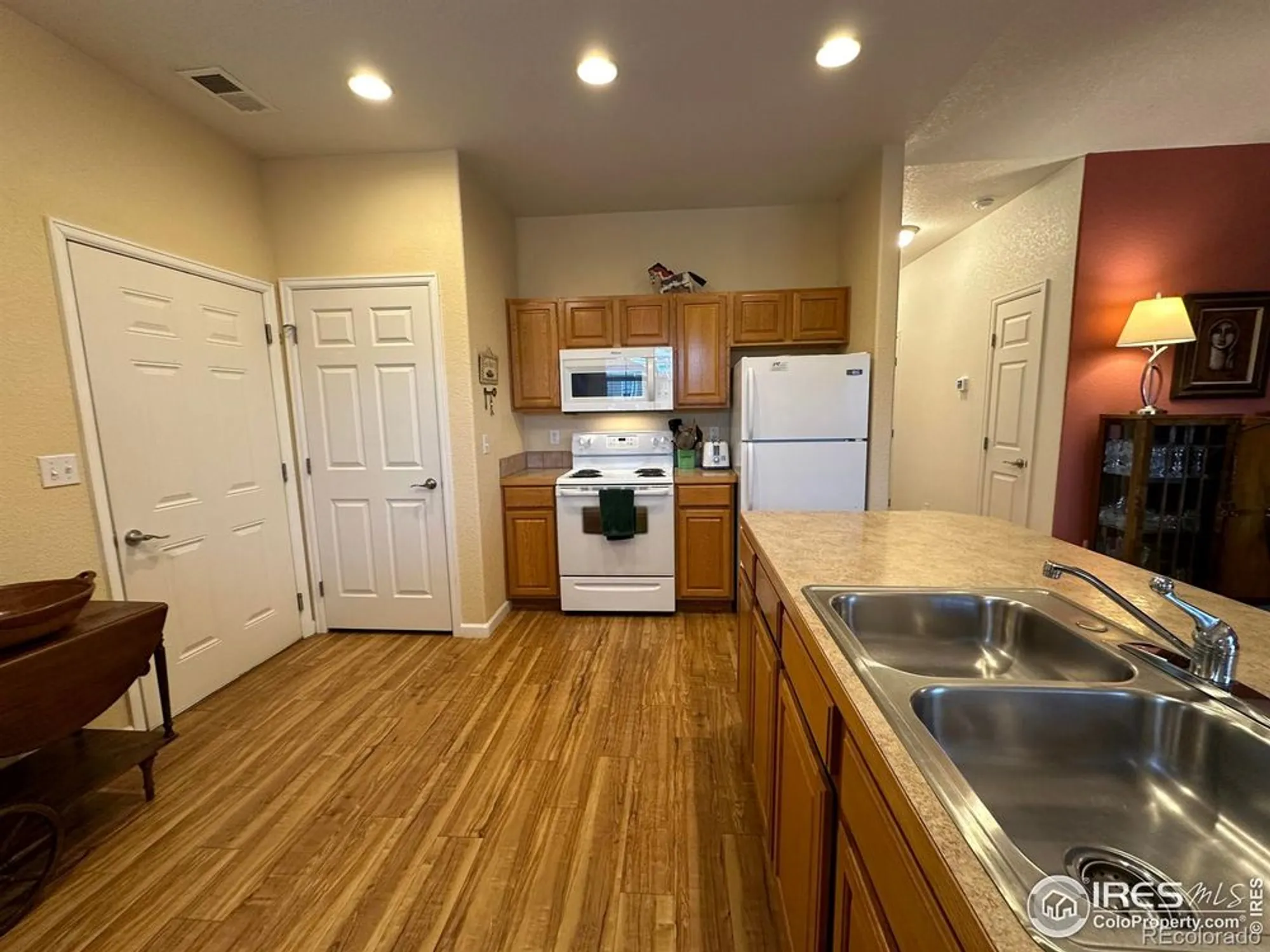 Property Slideshow image 8 of 41 | 1270 inca dove cir, Loveland, CO, 80537