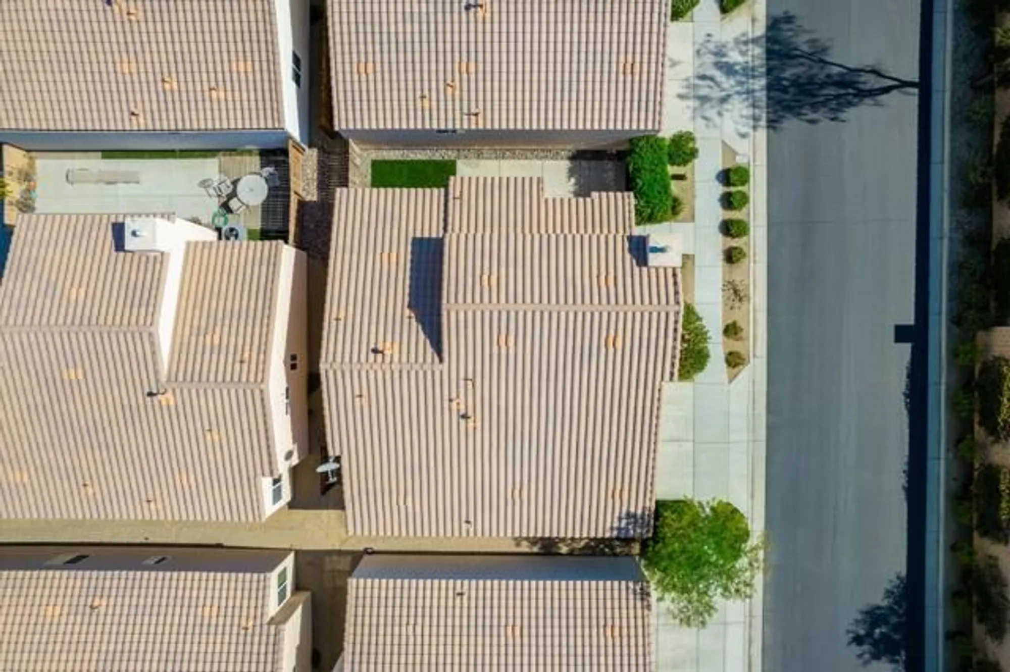 Property Slideshow image 22 of 30 | 47635 soft moonlight, La Quinta, CA, 92253