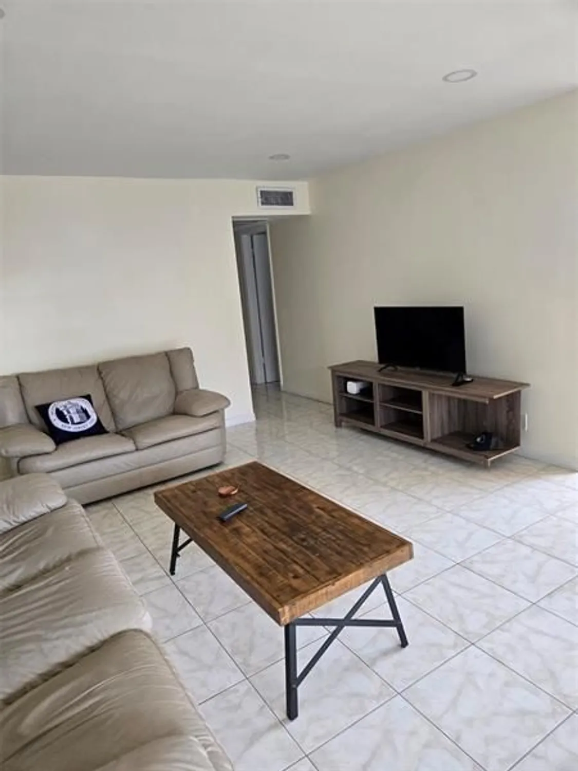 Property Slideshow image 2 of 64 | 229 durham e unit e, Deerfield Beach, FL, 33442