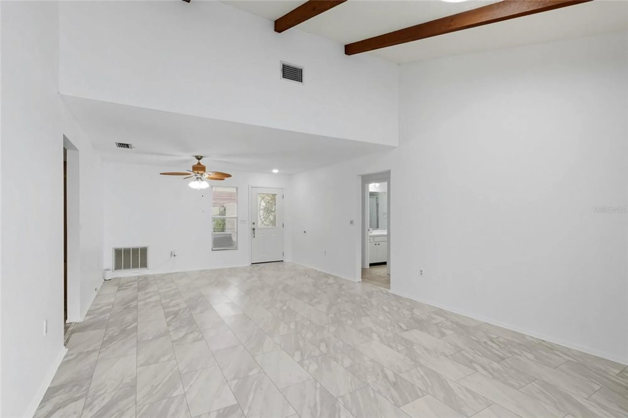 Property Slideshow image 8 of 44 | 3880 el poinier ct # 8702, Sarasota, FL, 34232