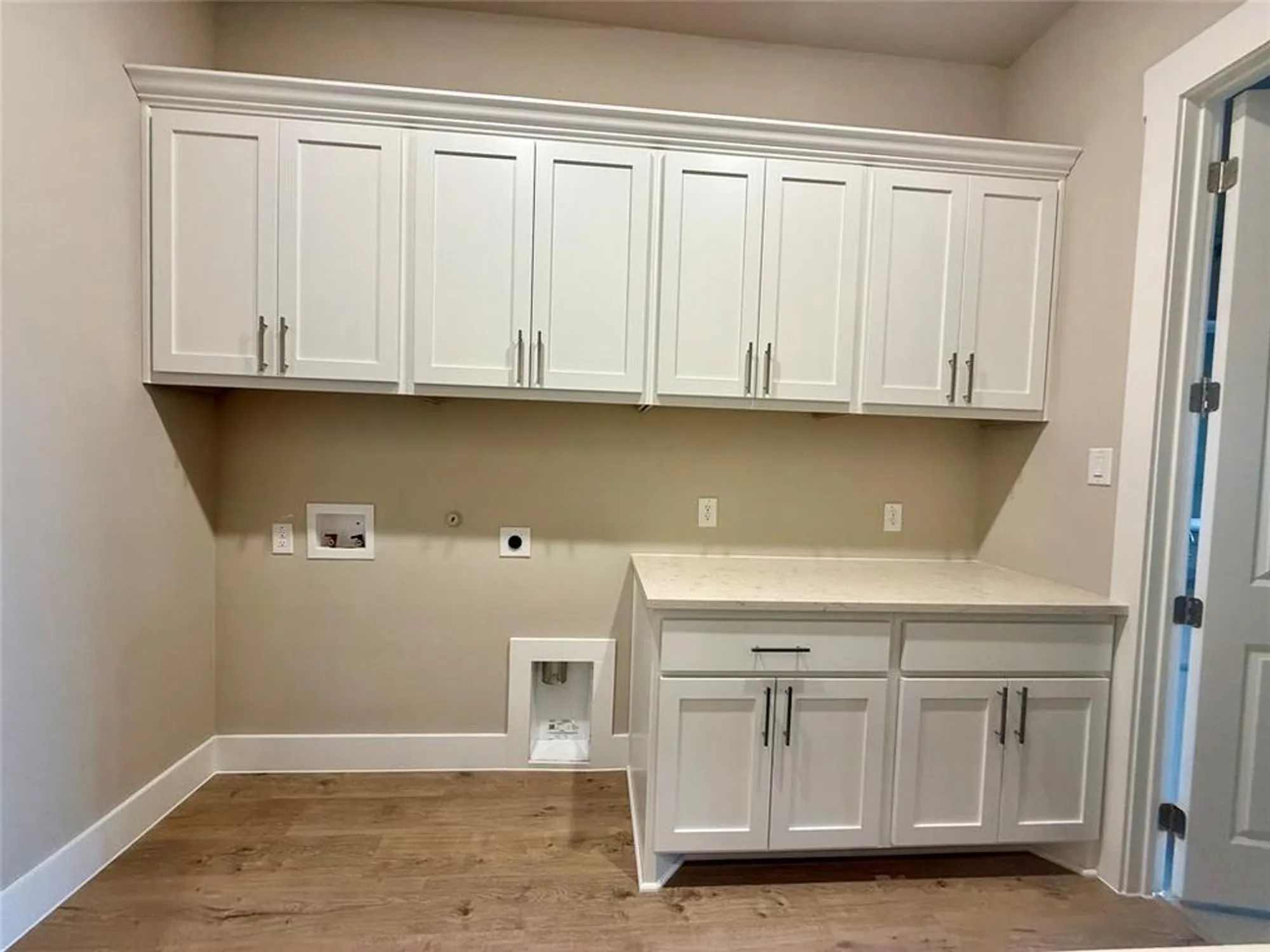 Property Slideshow image 7 of 16 | 901 capella ln, Mansfield, TX, 76063