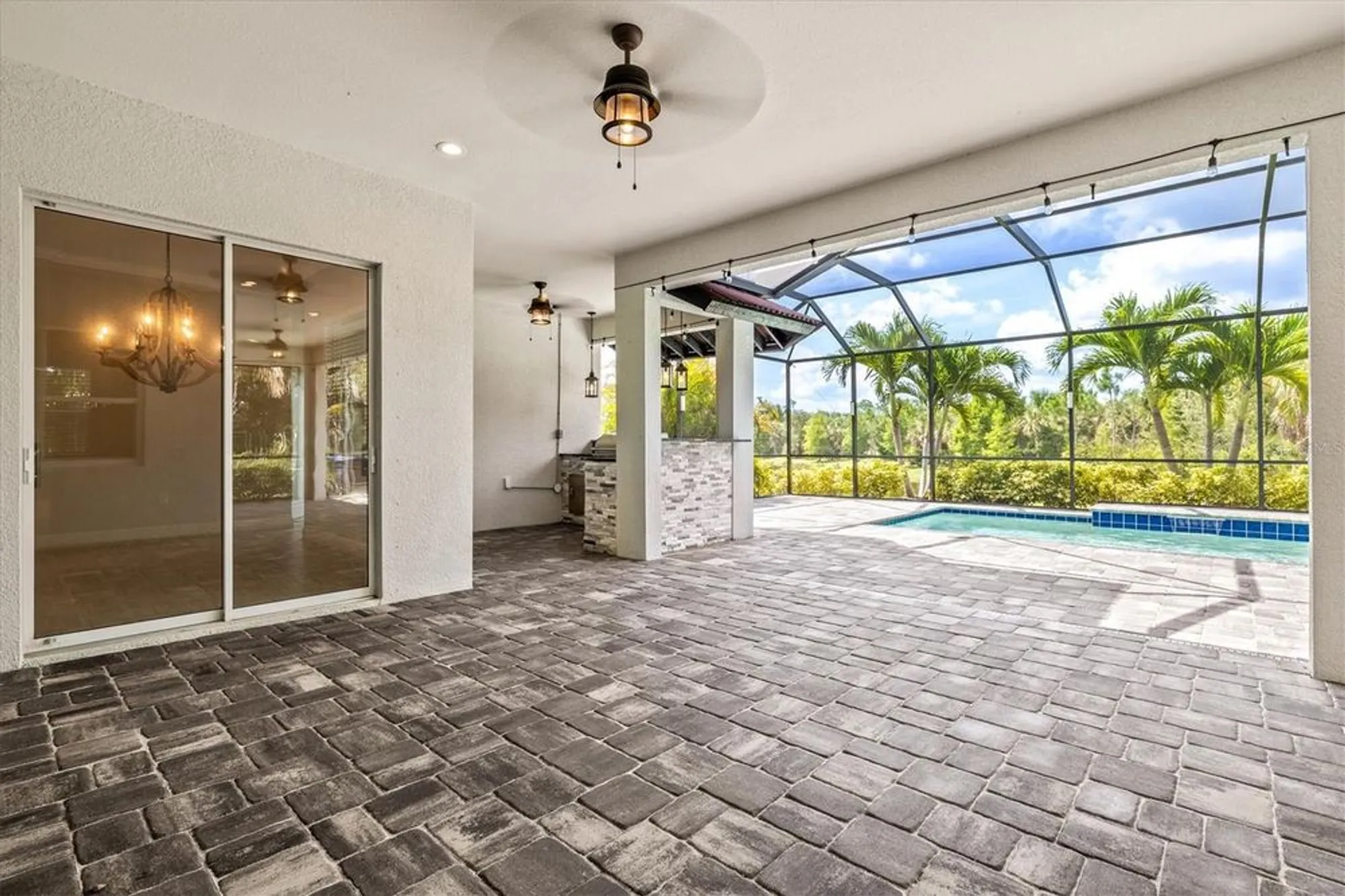 Property Slideshow image 57 of 85 | 12301 auburndale ct, Venice, FL, 34293