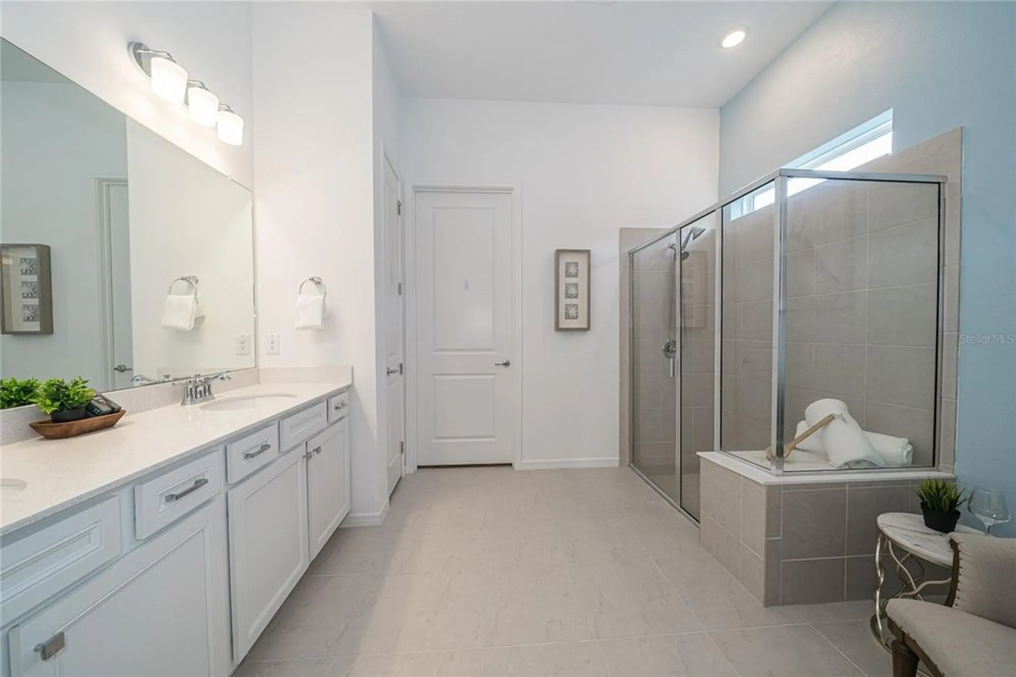 Property Slideshow image 9 of 68 | 18629 coastal shore ter, Land O Lakes, FL, 34638