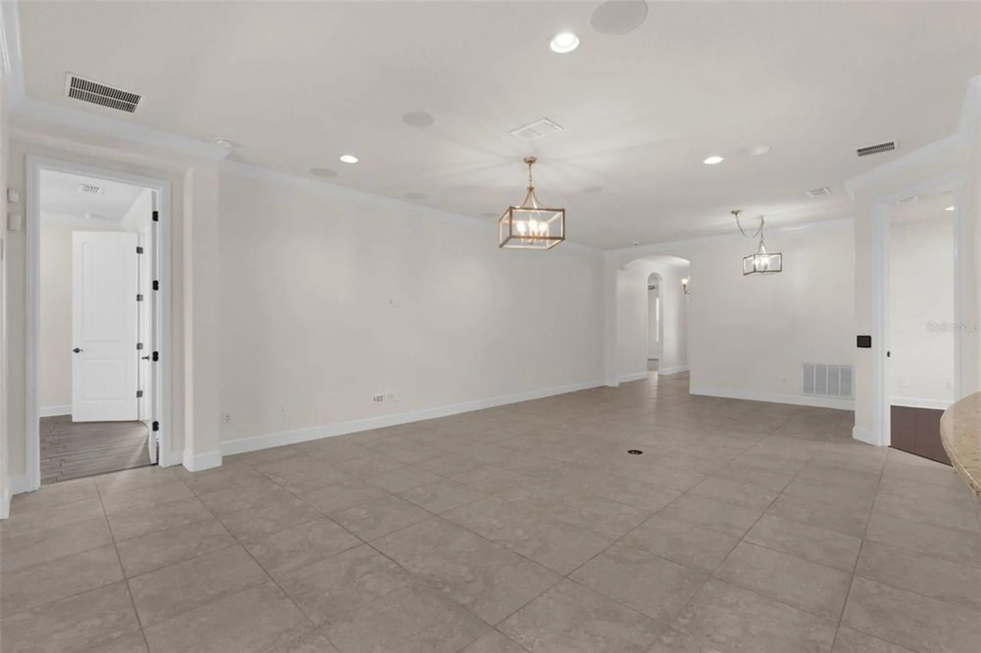 Property Slideshow image 16 of 60 | 12287 regal lily ln, Orlando, FL, 32827