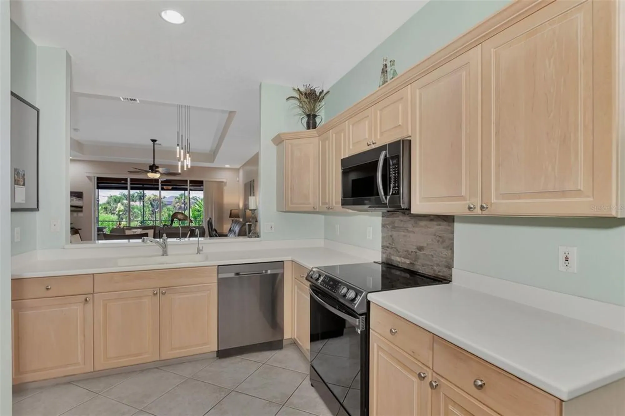 Property Slideshow image 19 of 66 | 3275 osprey ln, Port Charlotte, FL, 33953