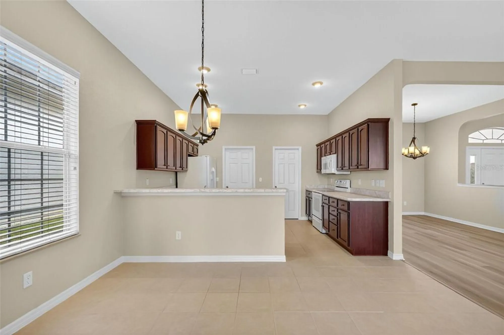 Property Slideshow image 16 of 46 | 12300 se 176th loop, Summerfield, FL, 34491